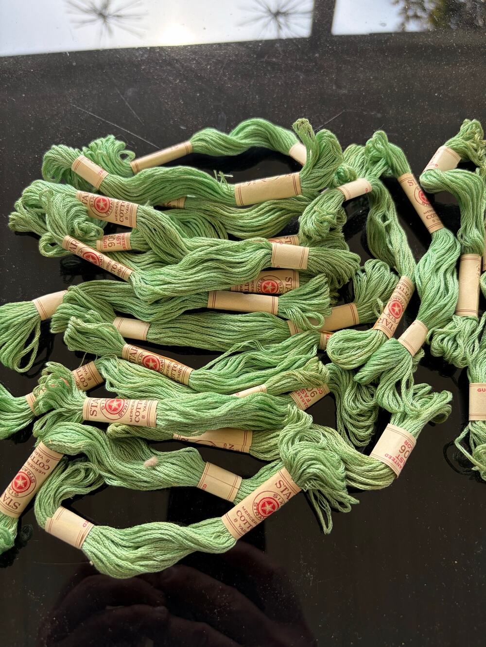 Star six strand Tread 19- 8 yard strand- #906- green- no box